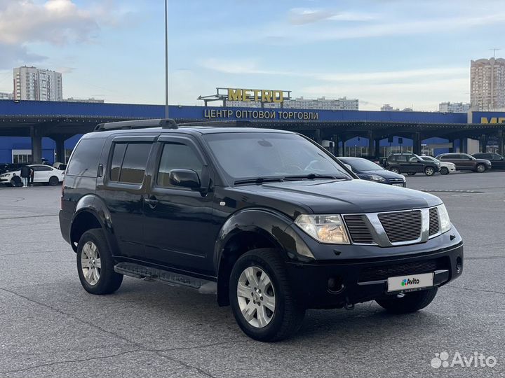 Nissan Pathfinder 2.5 AT, 2005, 210 000 км