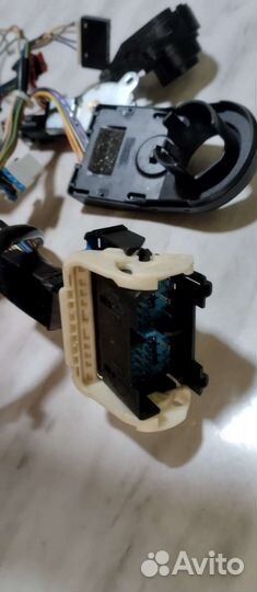 Подрулевой переключатель Cadillac SRX 1