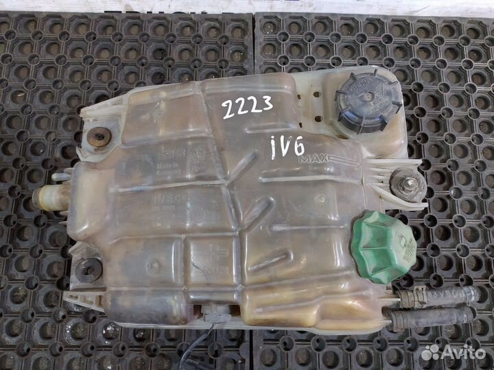 Бачок расширительный