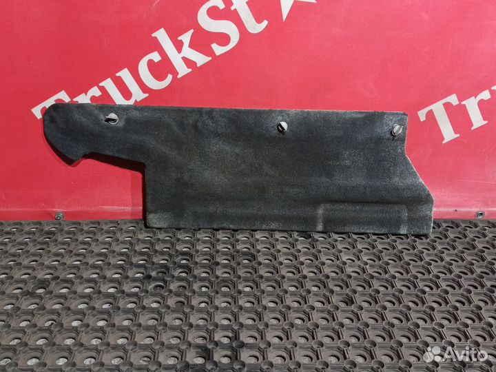 Шумоизоляция двигателя 2018г Daf XF106