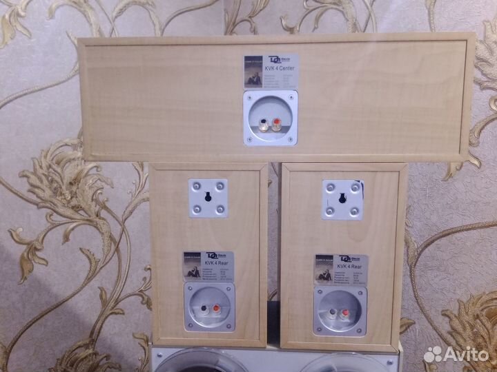 Аккустические колонки Davis Acoustics