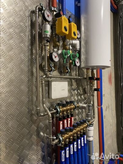 Сантехник. Разводка труб водоснабжения