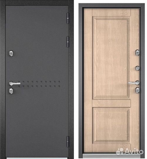 Дверь входная в дом