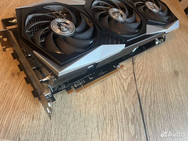Видеокарта RX 6800