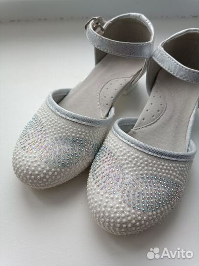 Туфли для девочки праздничные 27 размер