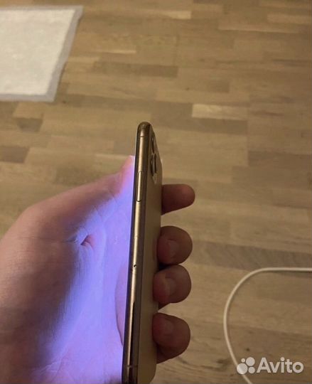 Телефон iPhone 11 pro 256gb