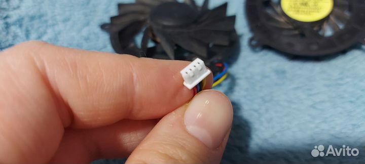 Кулер для ноутбука F7L8