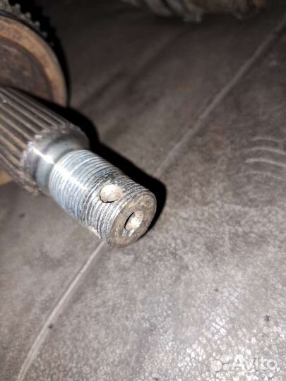 Привод Mitsubishi Pajero Montero 3 6g74 3.5L