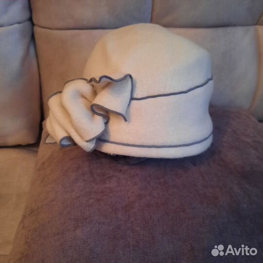 Шляпка женская зимня