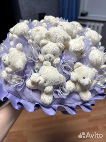 Букет с мишками игрушками