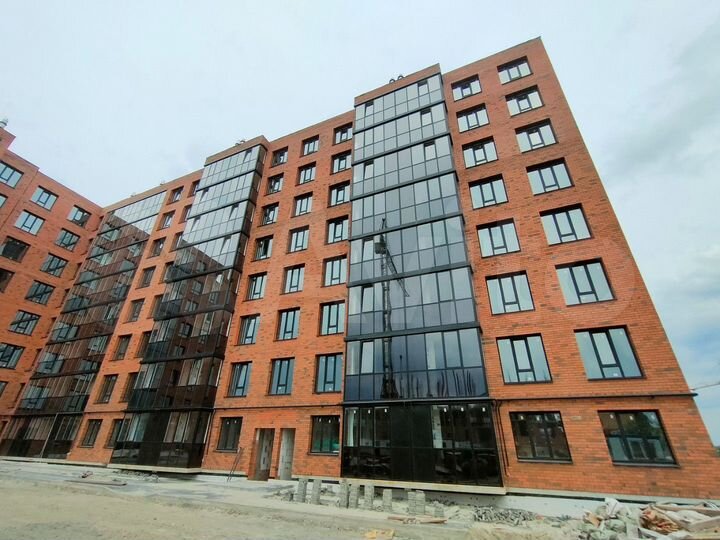 4-к. квартира, 102 м², 1/8 эт.