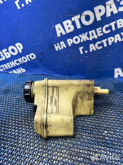 Бачок гидроусилителя Renault Clio седан K4JA712