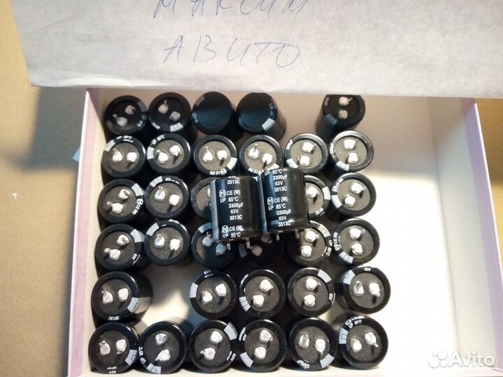 Cornell Dubilier CDE (USA) Panasonic Nichicon