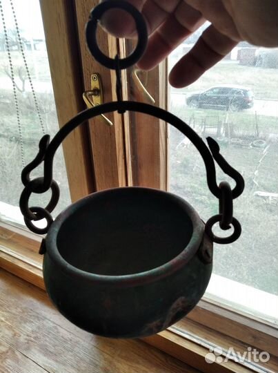 Античный скифский котелок