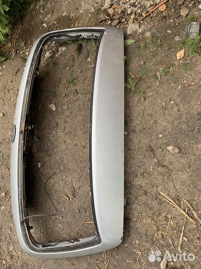 Golf 4 крышка багажника