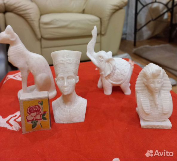 Статуэтки мз Египта.мрамор