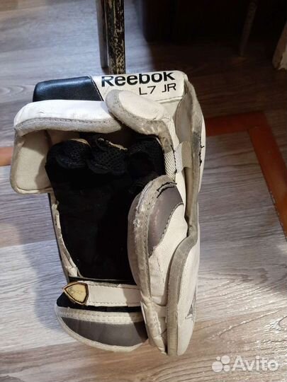 Хоккейные вратарские блин ловушка