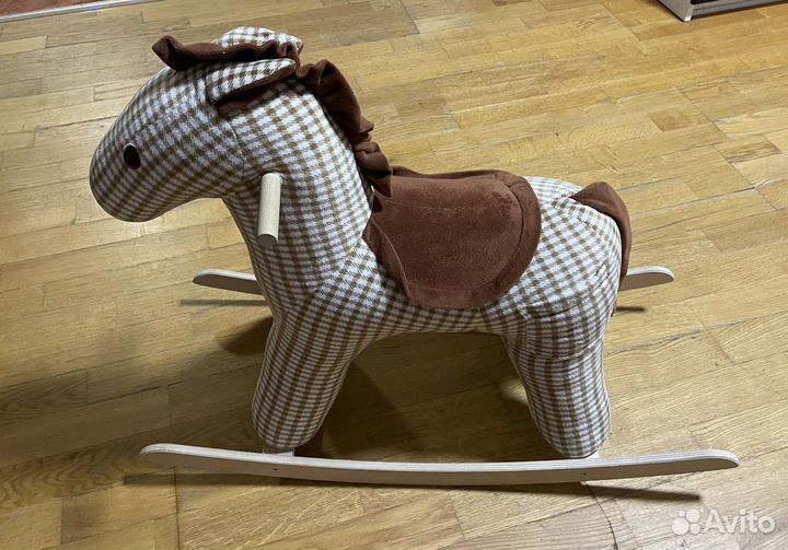 Качалка лошадь