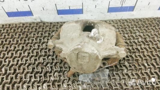 Суппорт тормозной передний правый mercedes benz C