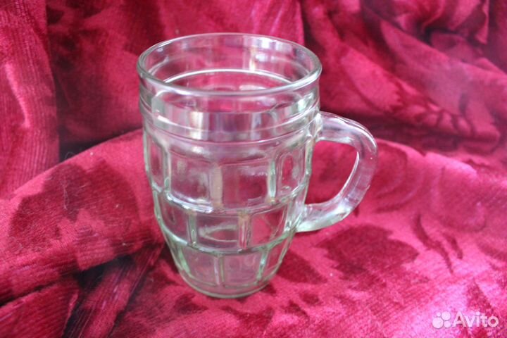 Винтажная стеклянная кружка для пива