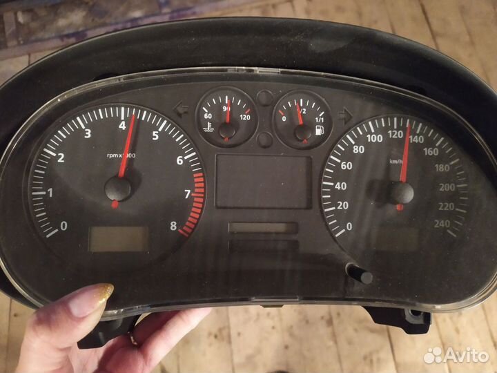 Приборный щёток от seats