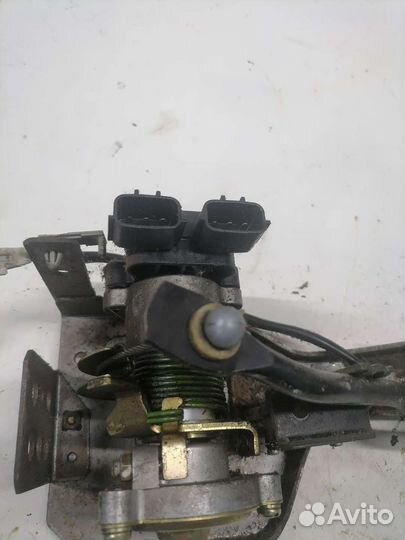 Педаль газа Nissan Bluebird 14