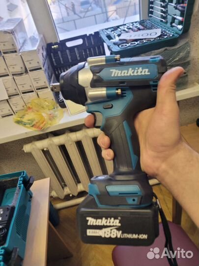 Гайковерт аккумуляторный makita 800N/m(реплика)