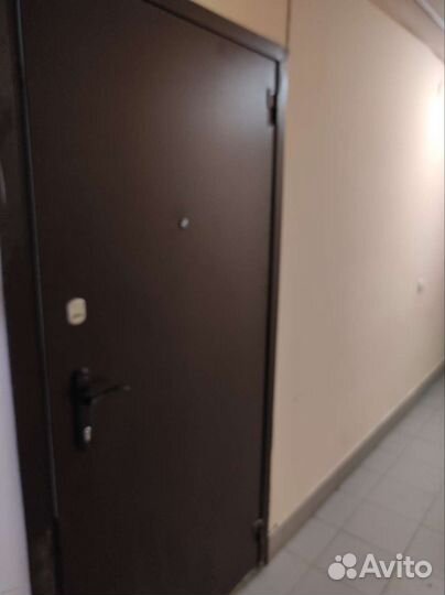 Дверь входная металлическая бу 90