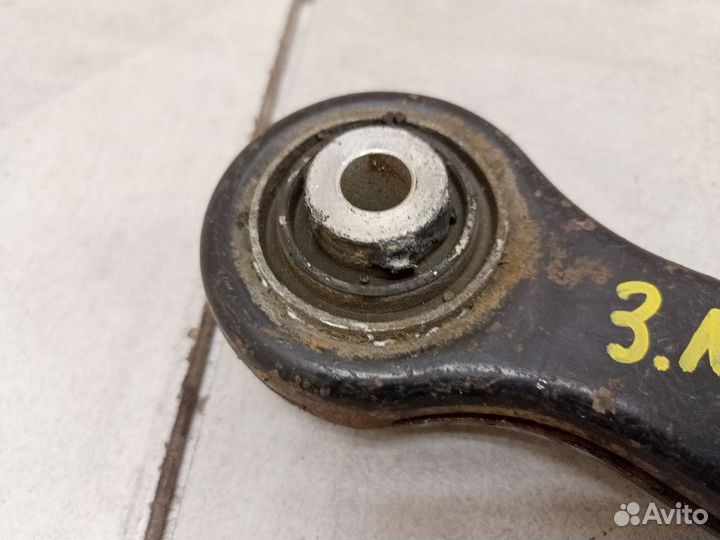 Рычаг задний поперечный левый