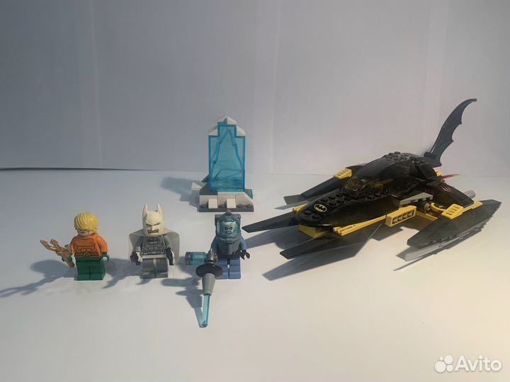 Lego 76000 Бэтмен против мистера Фриза