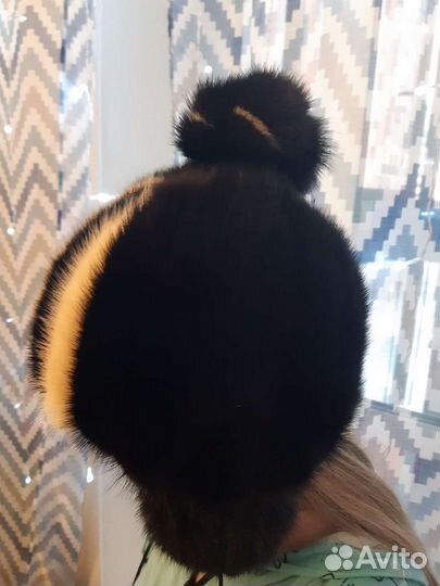 Шапка для девочки новая