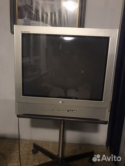 Телевизор