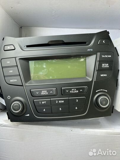 Штатная магнитола на Hyundai santa fe 3