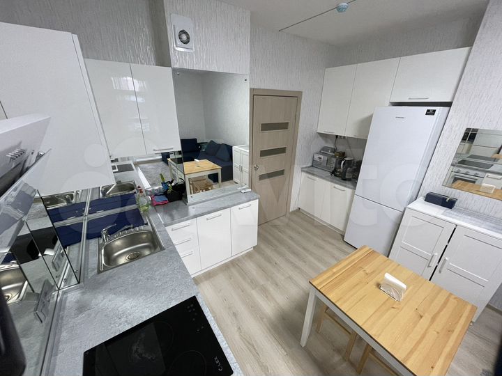 2-к. квартира, 50 м², 4/25 эт.