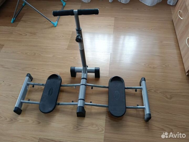 Тренажер для ног и пресса