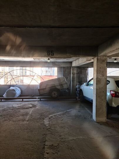 Машиноместо, 12 м²