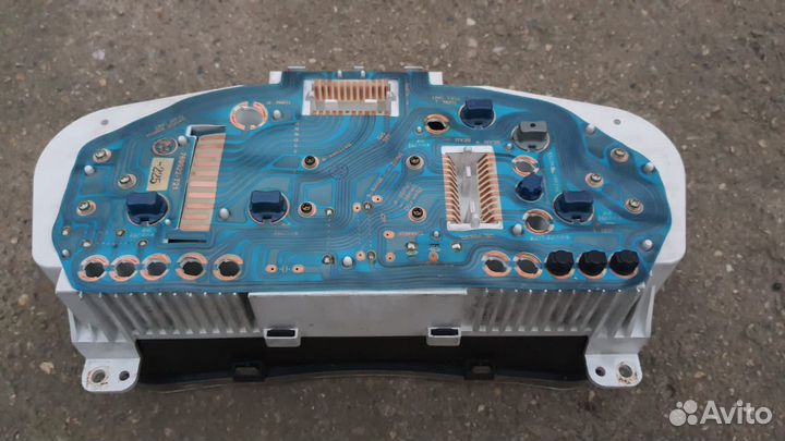 Приборная панель Мицубиси