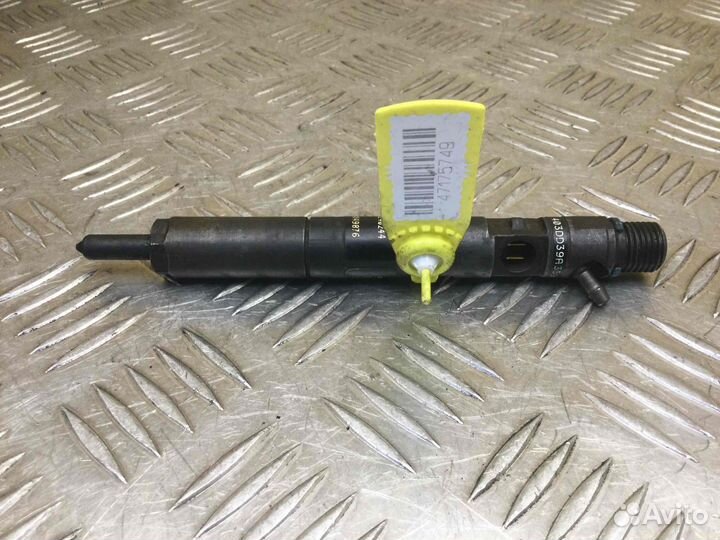 Форсунка Renault Clio 8200240244 K9K704