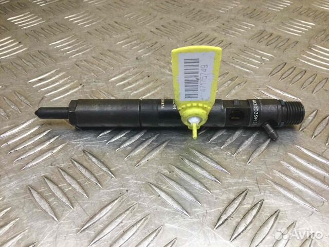 Форсунка Renault Clio 8200240244 K9K704