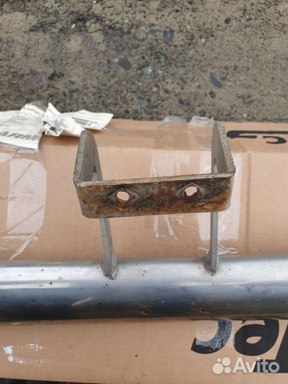 Подножки пороги стояли на honda crv3