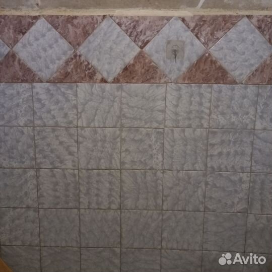 Плитка б/у настенная