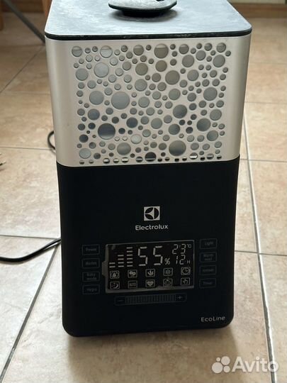Увлажнитель воздуха Electrolux