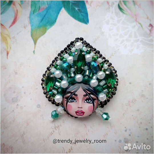 Брошь в наличии и на заказ