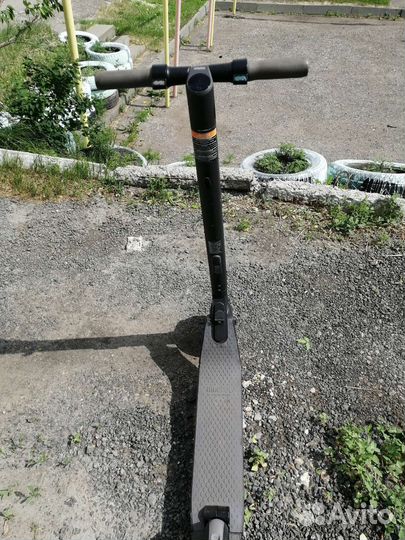 Электросамокат ninebot es2