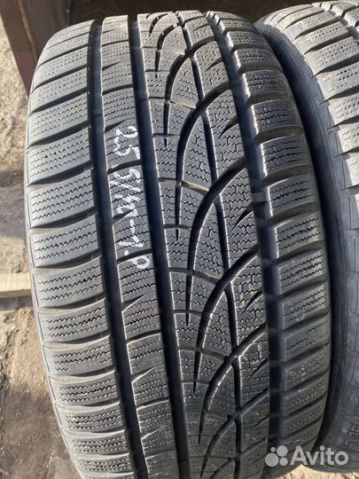 Hankook Winter I'Cept Evo W310 255/40 R19