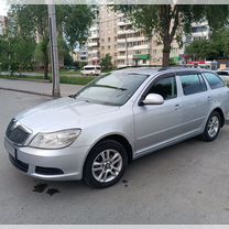 Skoda Octavia 1.6 MT, 2012, 225 000 км, с пробегом, цена 875 000 руб.