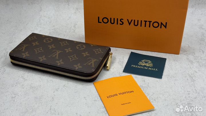 Кошелек Louis Vuitton