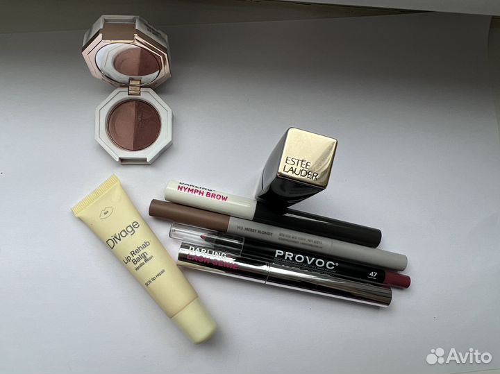 Набор косметики пакетом 8 Dear Dahlia Estée Lauder