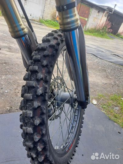 Кроссовый мотоцикл Ymaha yz450f