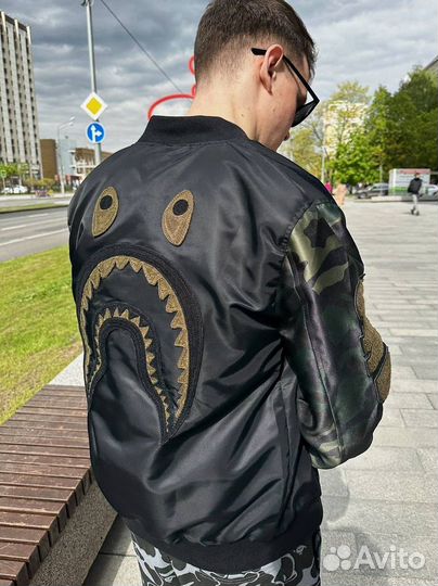 Бомбер Бэйп куртка bape black Japan ветровка